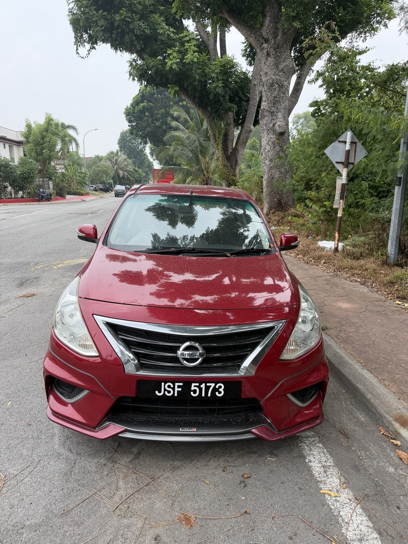 雪兰莪吉隆坡自驾租车 - Nissan Nissan Almera E AT (Sedan)